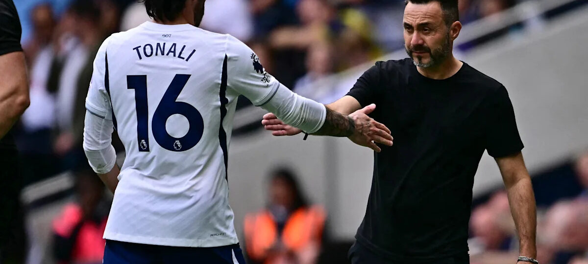 Under pressure, Tottenham boss lays into his team