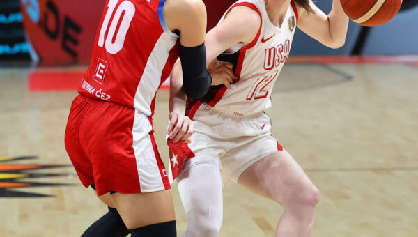 Breanna Stewart leads dominant USA response in FIBA World Cup win; Caitlin Clark eyes record