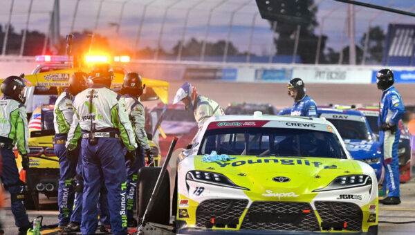 Crew member gifted car fender from dangerous close call in Gateway pit road crash