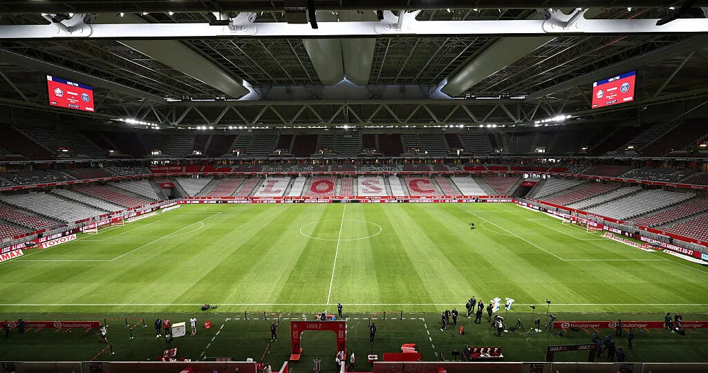 Mixed zone: Lille-Betis, with the roof closed