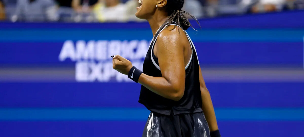 US Open: Naomi Osaka survives early scare, beats Anastasia Zakharova in straight sets to kick off run in New York