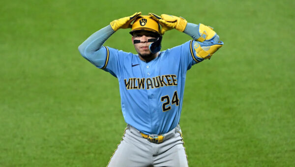 Brewers set franchise record with 98th victory, beat Orioles 3-0 to complete sweep