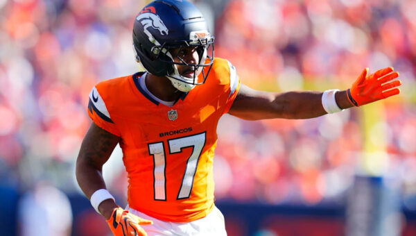 Jaylen Waddle got a game ball after ‘great’ game in Broncos’ home opener