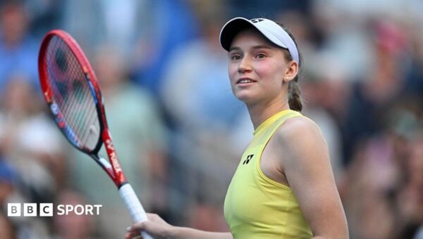 Rybakina sweeps past Osaka to close in on number one ranking