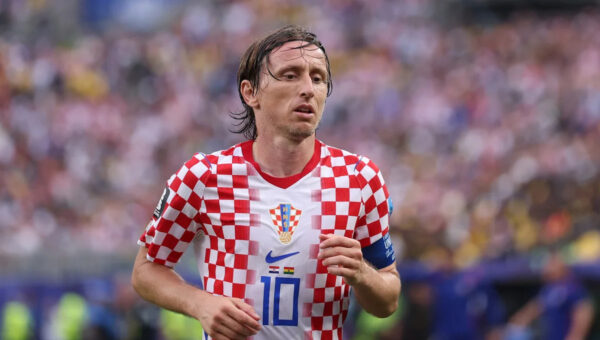 Official: Modric decides to continue playing with Croatia national team at 41