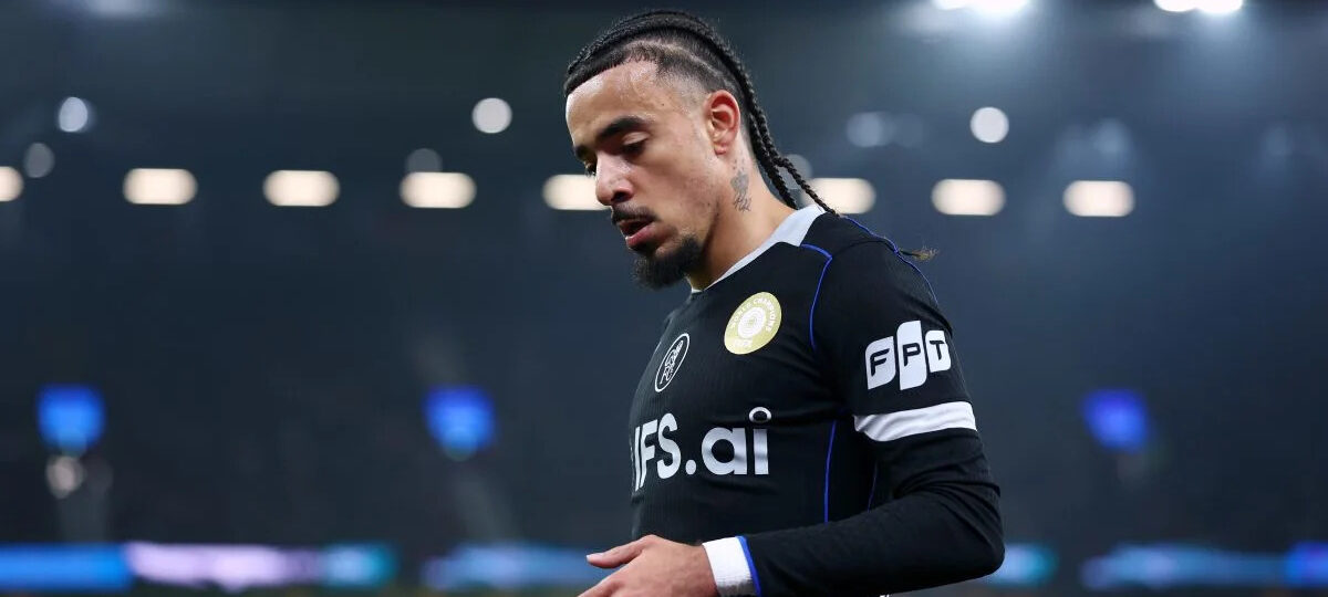 Liverpool made final push to sign Chelsea full-back Malo Gusto, but…
