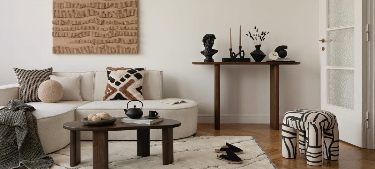 Interior designers share 6 trends that are in, and 4 that are out this season
