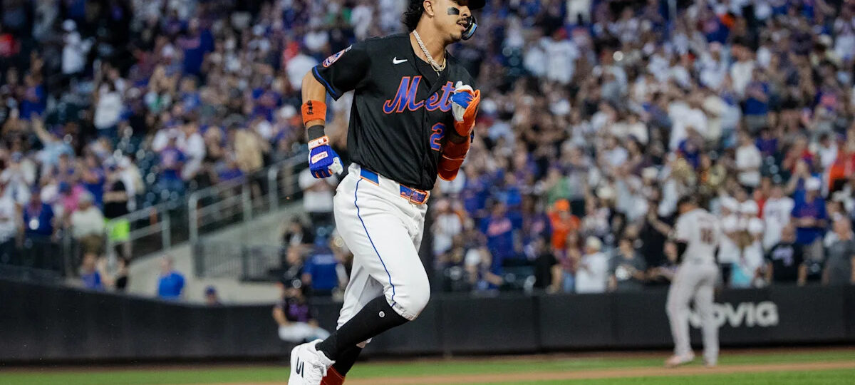 Alvarez hits 2 homers and Mets go deep 5 times to back McLean in 10-6 win over Giants