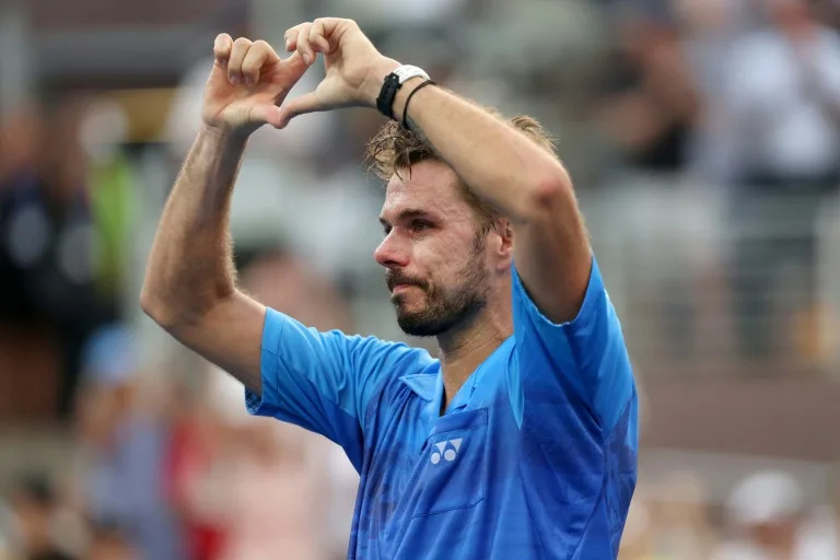 Emotional Wawrinka falls to Berrettini in last Grand Slam