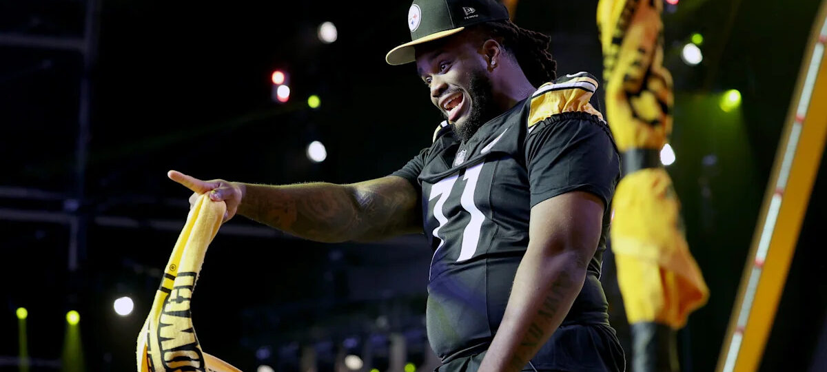 Steelers first-rounder Max Iheanachor's house was burglarized last month