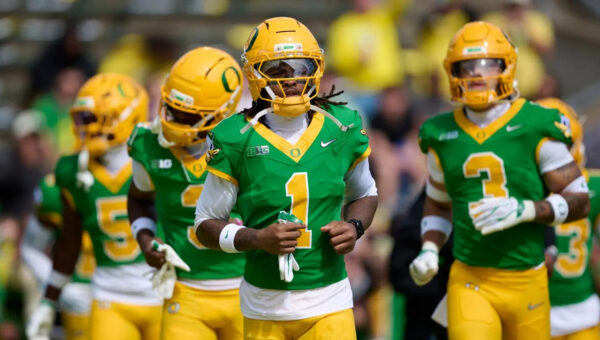 Oregon vs Oklahoma State Prediction: Will the Ducks or Cowboys Bounce Back?