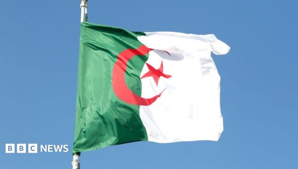 Algeria to sever diplomatic ties with UAE