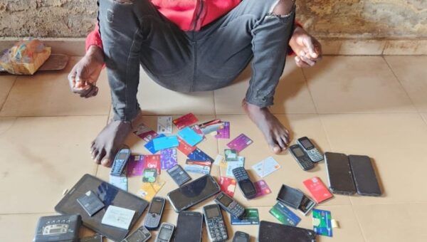 Police arrest suspected fraudster, recover 25 ATM cards, others in Ogun