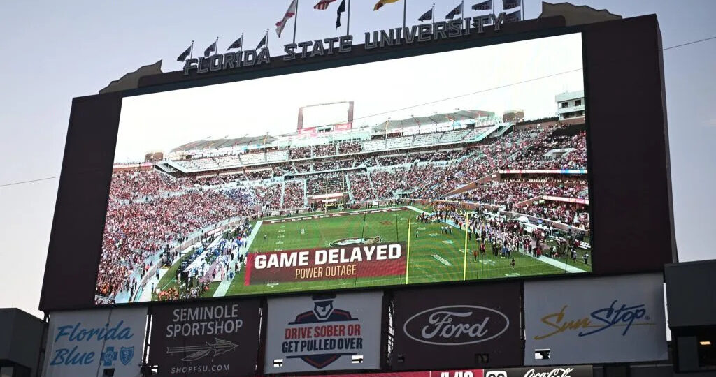 ‘Like Playing a Game in 1990’: SMU and FSU Play Amid Power Outage