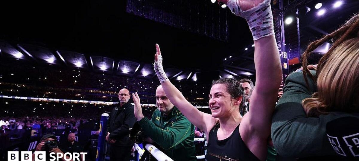 'One of the best' - boxing world reacts to Taylor's farewell win