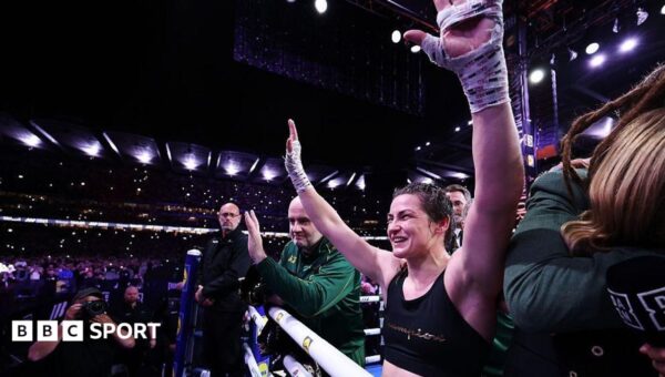 ‘One of the best’ – boxing world reacts to Taylor’s farewell win