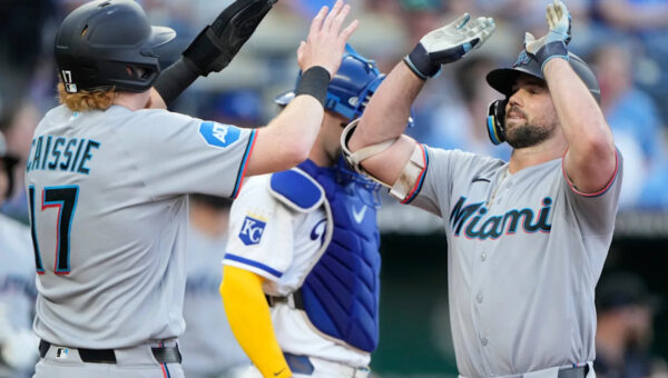 Graham Pauley drives in 4 as the Marlins beat the Royals 6-3