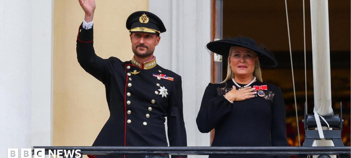 Watch: Europe's royalty pay last respects to King Harald V in Norway