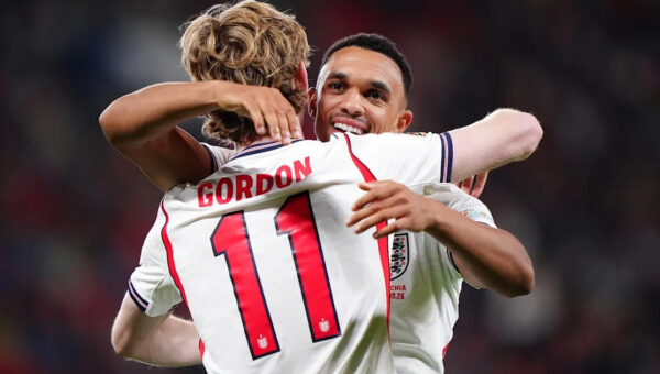 Harry Kane believes Anthony Gordon and Trent Alexander-Arnold only getting better after La Liga moves