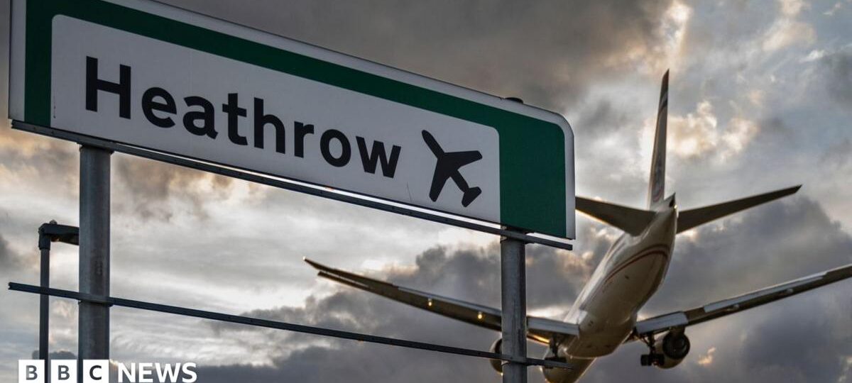 Heathrow Airport's third runway may be delayed to 2039