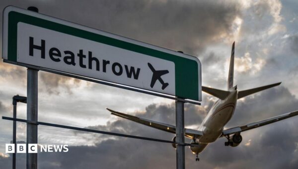 Heathrow Airport’s third runway may be delayed to 2039