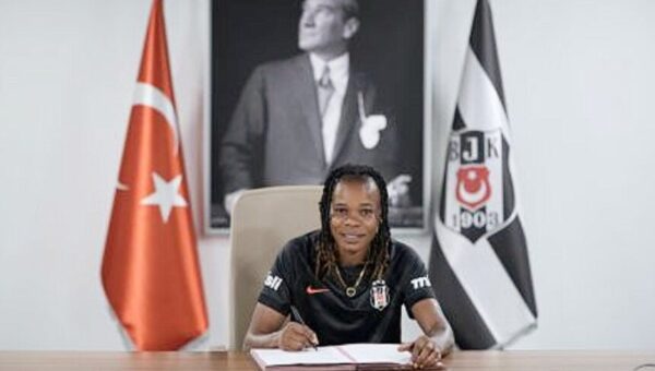 Transfer: Super Falcons defender signs for Beşiktaş