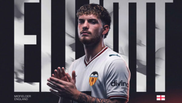 Liverpool send Harvey Elliott to Valencia on loan
