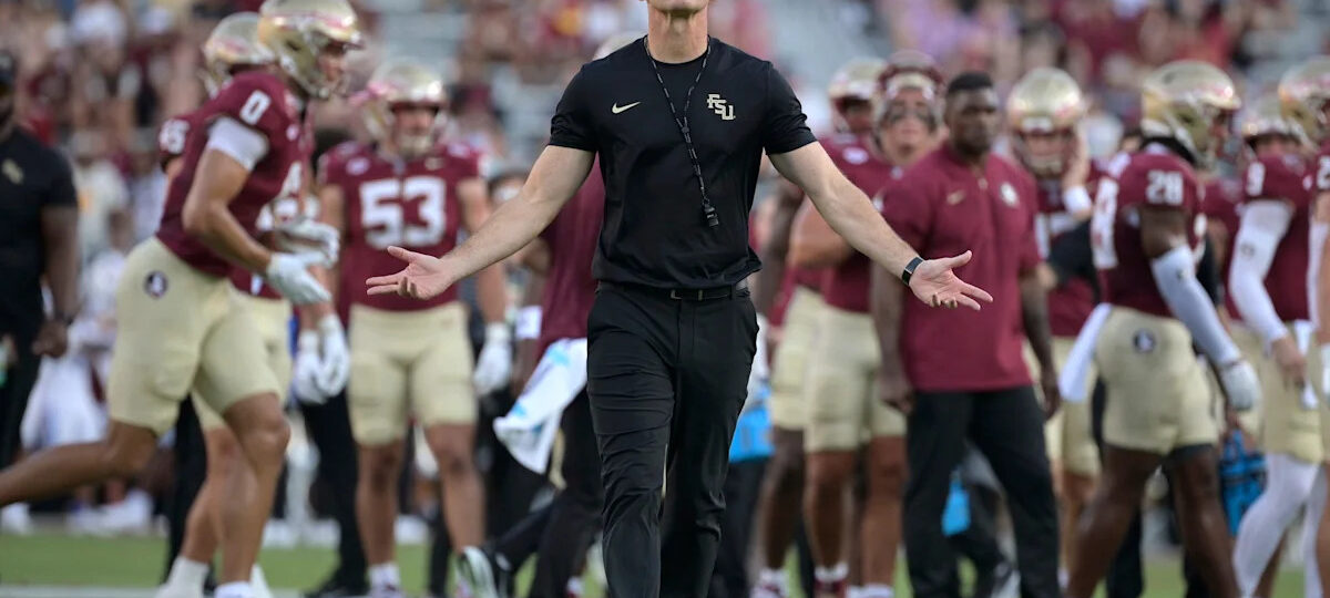 Social media reacts to Doak Campbell Stadium losing power