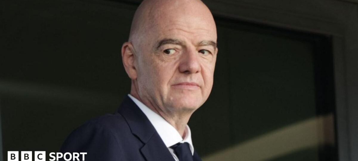 Infantino says he is open to Fifa reform