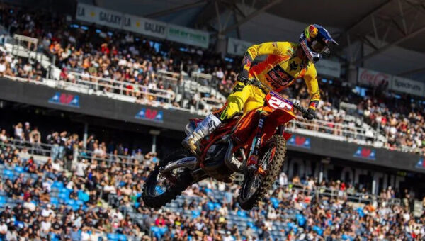 Prado Grabs SMX Playoff Lead Heading Into The Final