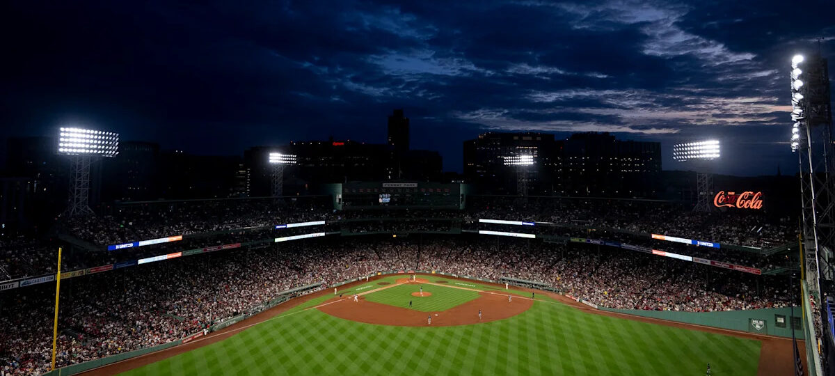 Red Sox move final game of series vs. Cubs to Tampa Bay's Tropicana Field to avoid nor'easter storm