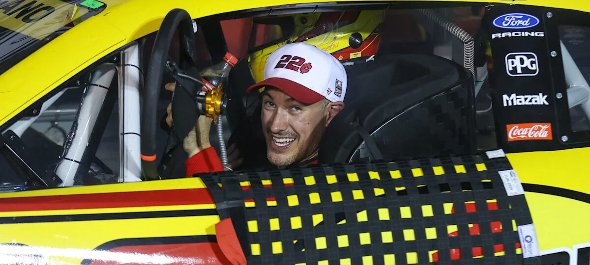 NASCAR Kansas qualifying results, Joey Logano on Cup Series pole as starting lineup set