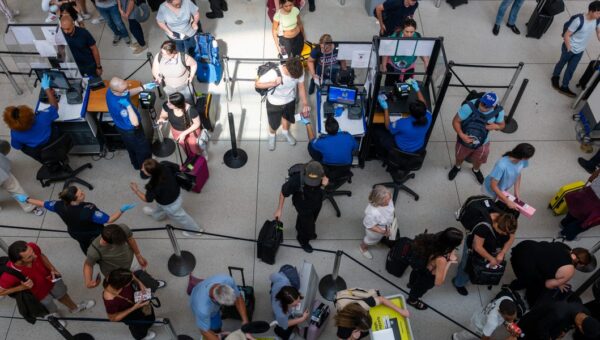The US airports with the longest and shortest security wait times — ranked