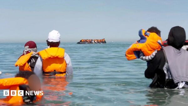 Channel smuggling gangs resort to ‘mega-dinghies’ as crackdown limits small boat supply