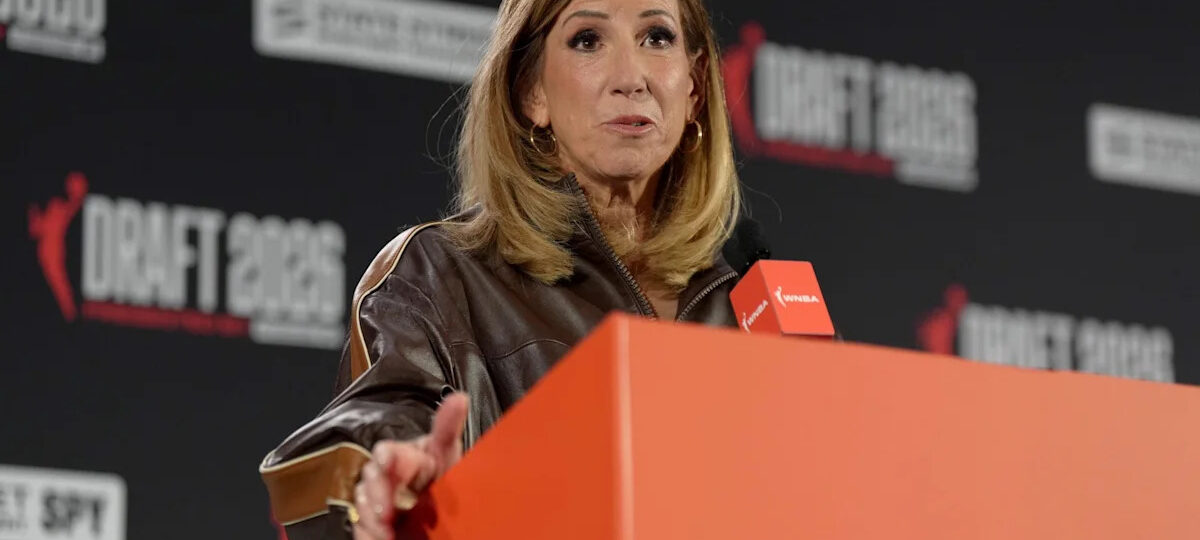 Cathy Engelbert makes private gesture to WNBA players after announcing retirement