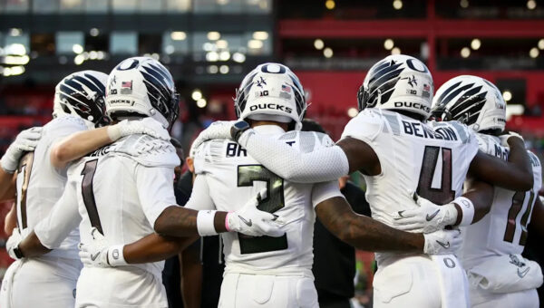 What channel is Oregon vs. Boise State on? Live stream, time, TV schedule to watch Saturday college football game