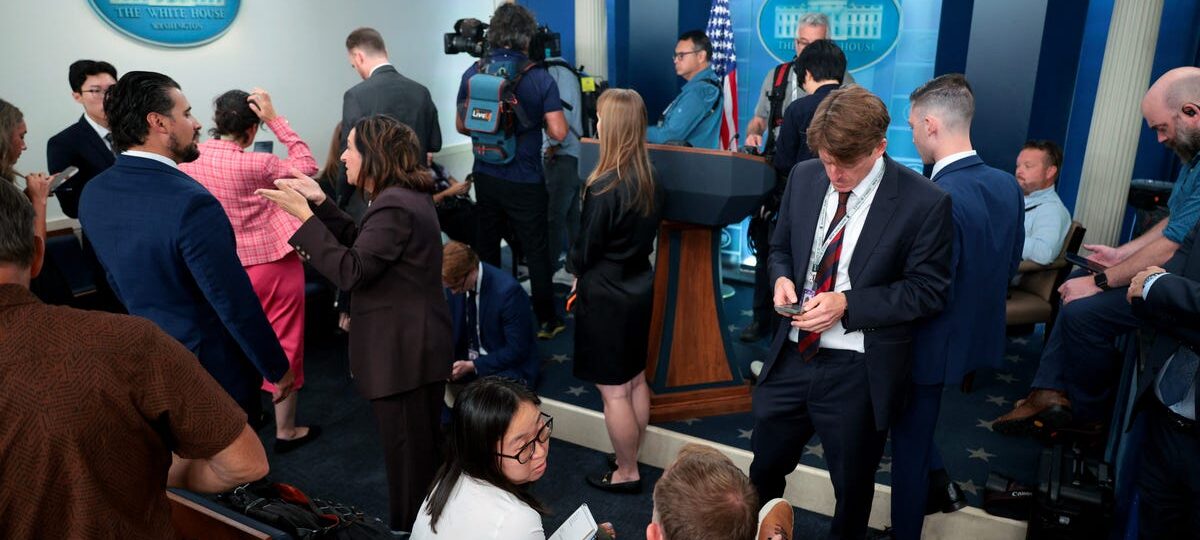 News outlets Trump banned from White House announce lawsuit