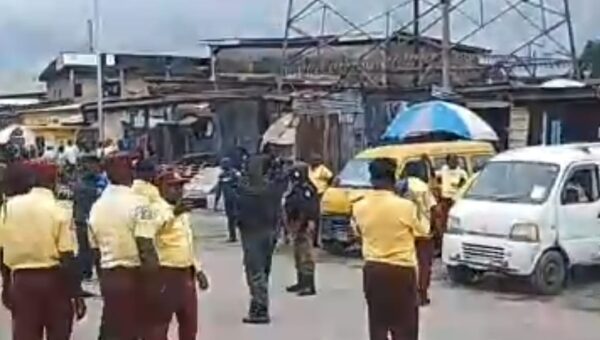 LASTMA impounds 84 vehicles in Lagos, moves against one-way driving, illegal garages