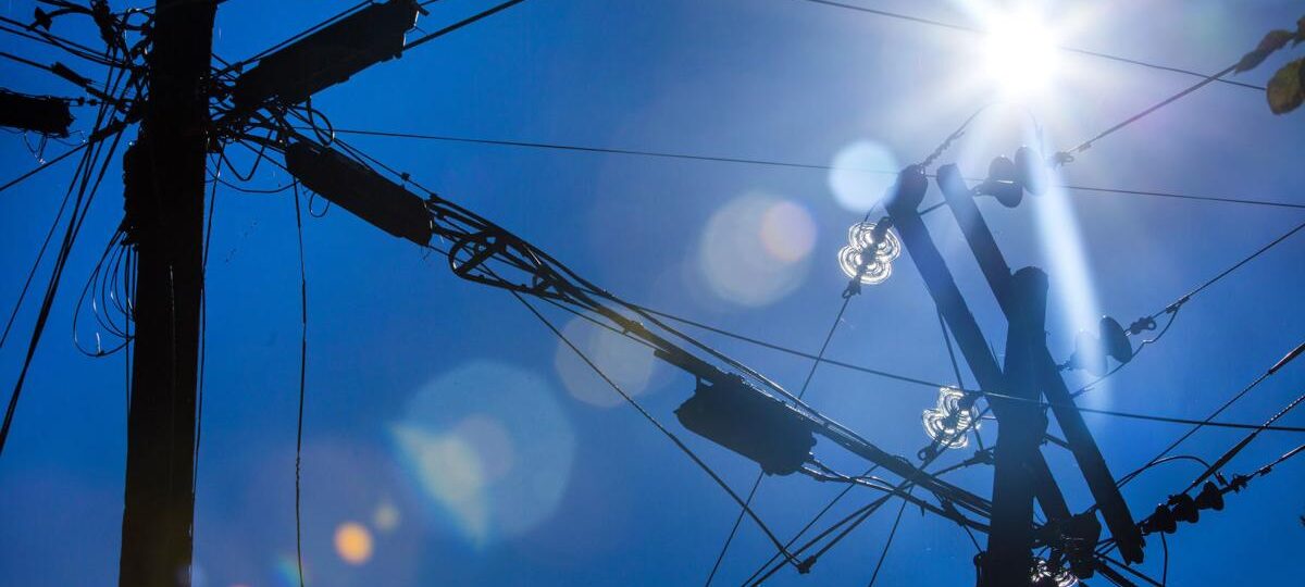 Aba: Artisan electrocuted while working on plaza roof