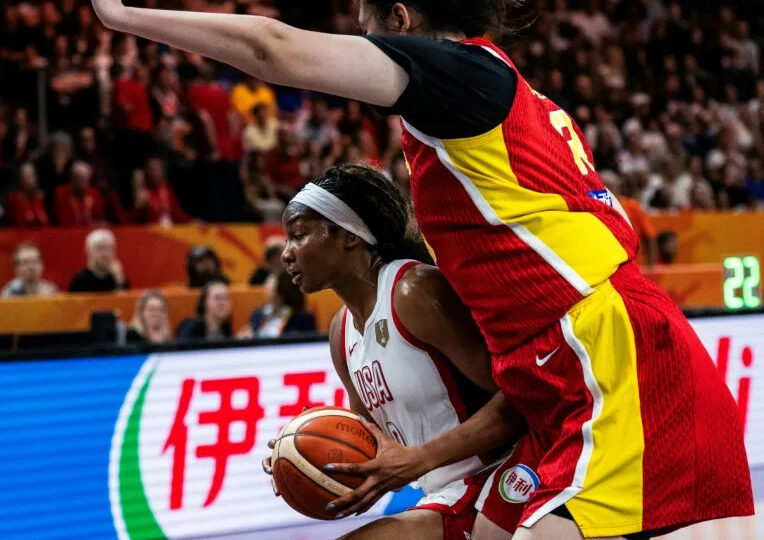 China's teenage 223cm basketball player 'just a little girl'