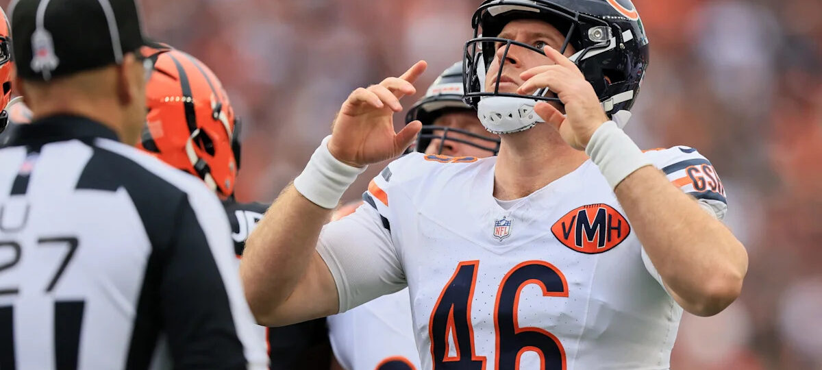 Chicago Bears sign former Notre Dame long snapper in 2nd stint