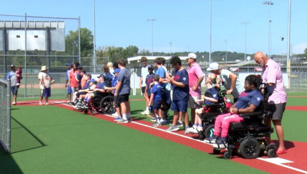 Miracle League of Arkansas celebrates 20th season in Little Rock