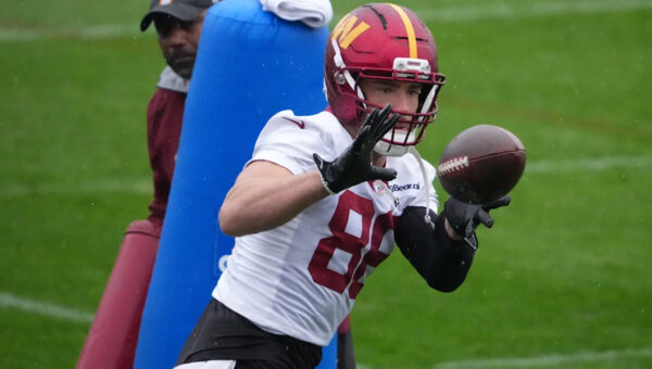 Howie Roseman addresses possibility of Zach Ertz reunion with Eagles