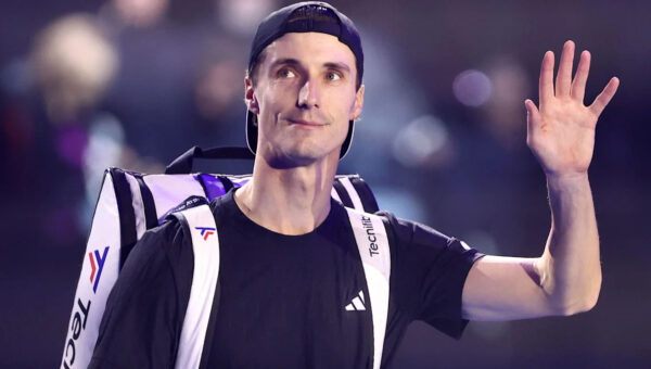 Six-time Grand Slam champion Salisbury retires