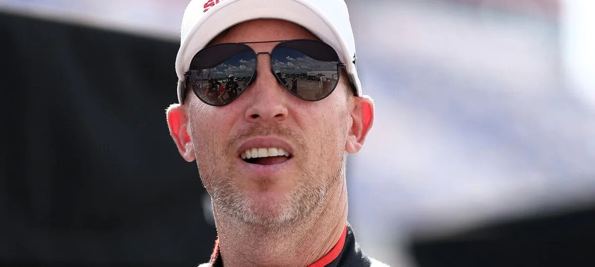 Denny Hamlin reacts to Michael McDowell run-in that derailed his day