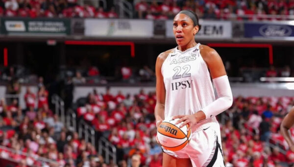 A’ja Wilson confronts courtside fan and receives technical during Aces-Fever playoff game