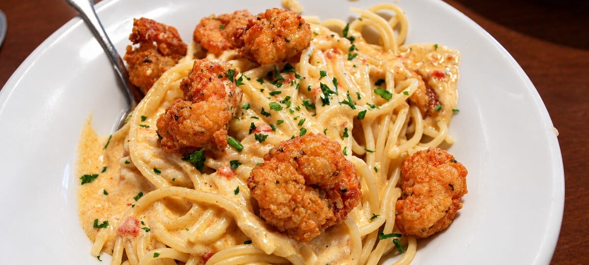 I attempted Olive Garden’s Never-Ending Pasta Bowl. It was a reminder of why chains can’t quit bottomless deals.