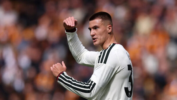 Dalot points out the underrated Benjamin Sesko trait that will haunt Premier League defenders