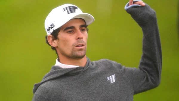 LIV Golf star surges to lead at the Irish Open