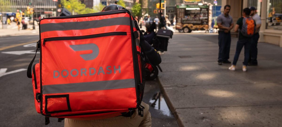 DoorDash now has a text-to-order option as AI agents like Instinct are taking off